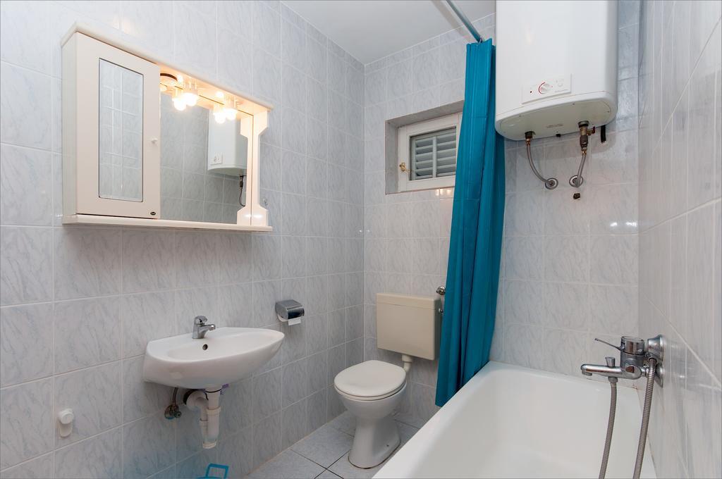 Maslinov Hlad Appartement Barbat na Rabu Kamer foto