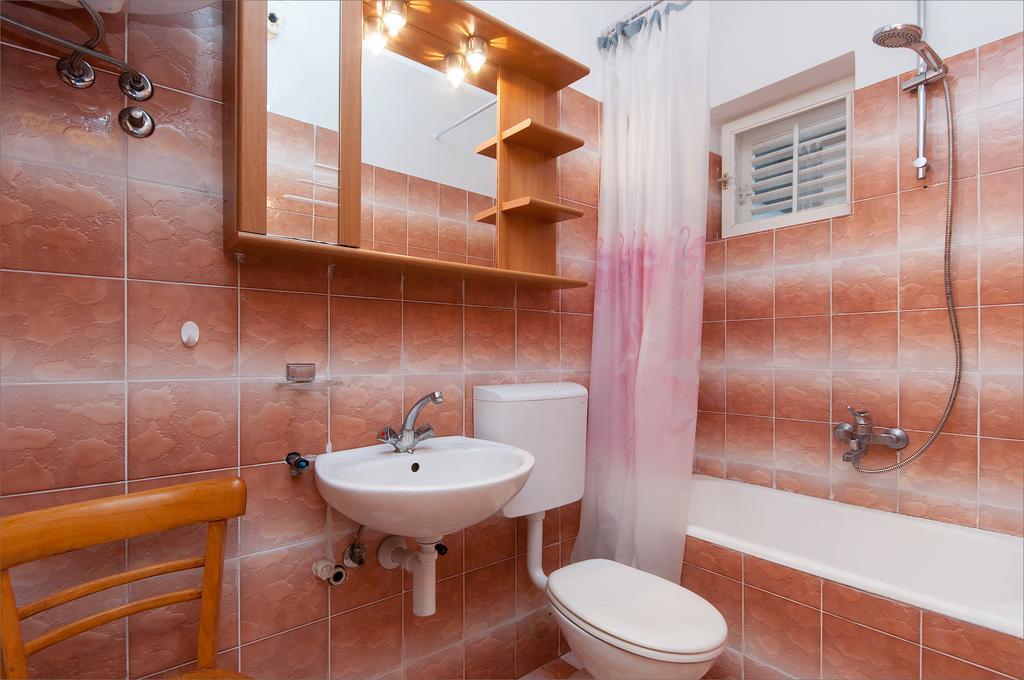 Maslinov Hlad Appartement Barbat na Rabu Kamer foto